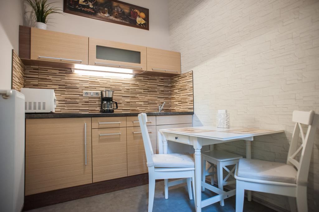 All In Apartman Ii. Будапеща Стая снимка